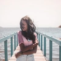 Look: blusa transparente com top Look: blusa transparente com top